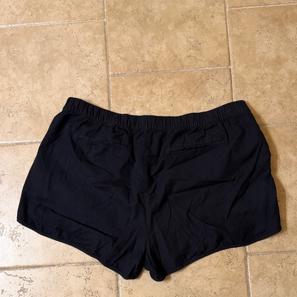 Madewell Black XL Women's Black Athletic Shorts - Picture 3 of 3